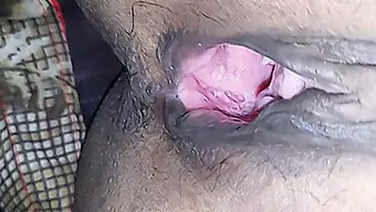 Desi Bhabhi Tannya Bliver Brutalt Kneppet Af Sin Desi-Mand I En Desi Gruppesex